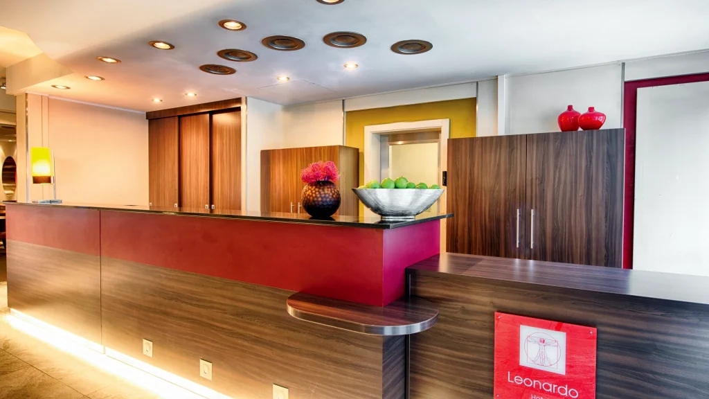 الفندق ليوناردو هوتيل اند ريزيدنس ميونخ - ميونخ